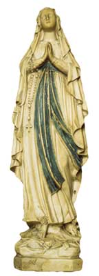 La statue de Notre-Dame de Lourdes appartenant à Elisabeth