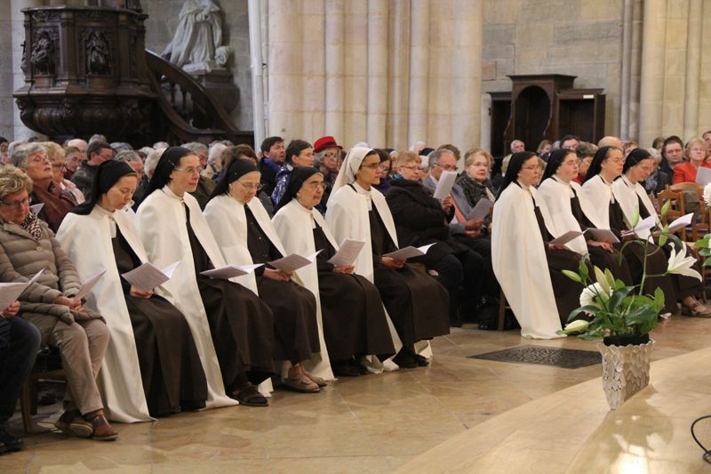 Â« Dieu nous a choisis dans le Christâ€¦ Câ€™est la richesse de la grÃ¢ce la grÃ¢ce que Dieu a fait dÃ©border jusquâ€™Ã  nous Â»