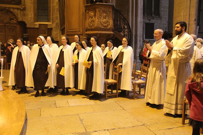 La communautÃ© unie aux paroissiens pour cÃ©lÃ©brer lâ€™eucharistie