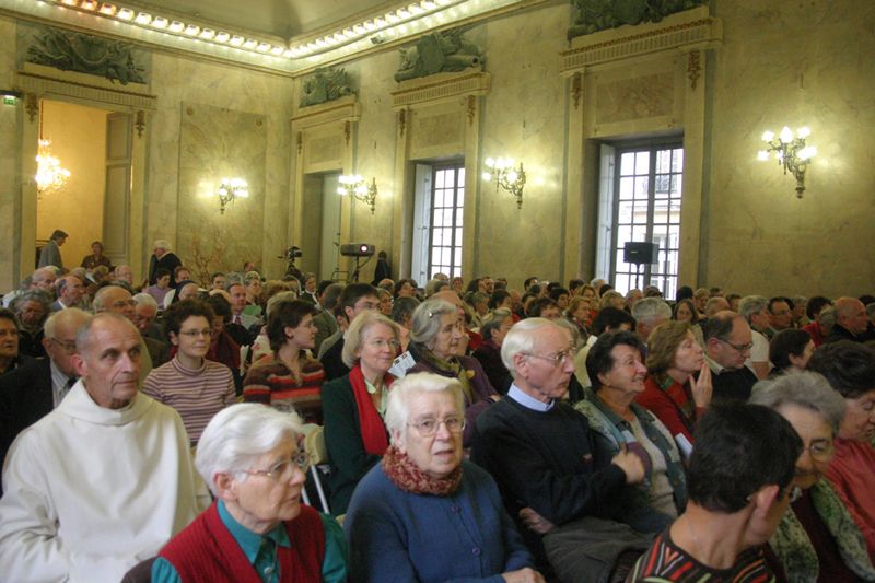 Un auditoire nombreux et enthousiaste : Â« Richesses des points de vues, diversitÃ©s des origines et des cultures des intervenantsâ€¦ Â»