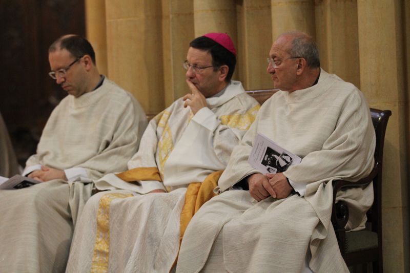 Mgr BenoÃ®t RiviÃ¨re, Ã©vÃªque dâ€™Autun, Chalon et MÃ¢con, reprÃ©sentait la province ecclÃ©siastique